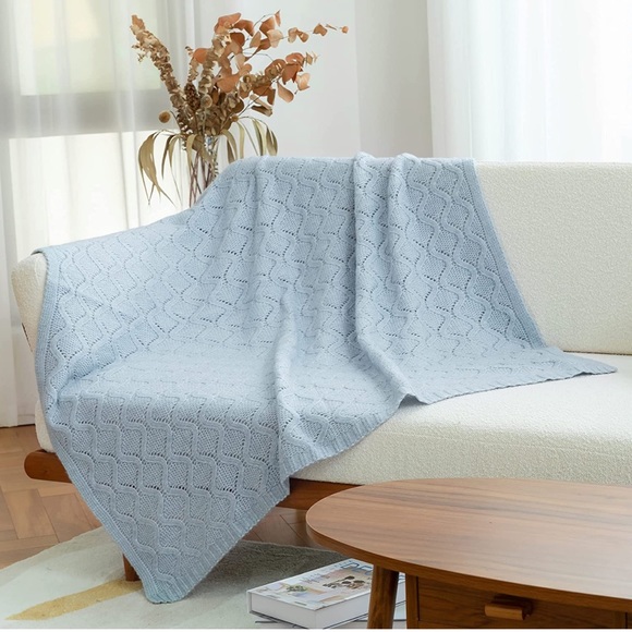 NEW Amélie Home Lightweight Wave Pattern Knit Throw Blanket Cozy Soft Warm 50x60 - Picture 10 of 12